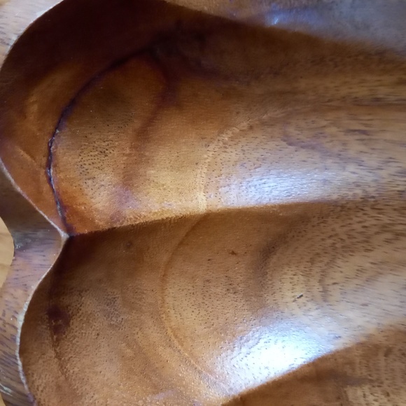 Vintage Monkey Pod Wood Salad bowl - Picture 9 of 10